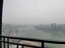 江北嘴寰宇天下天擎 174平精装三房 满二房源