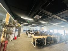 中关村壹号 362平 南向采光 格局方正 精装带家具交付租