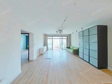 位置安静,户型方正,满5税低,公园旁,随时可看