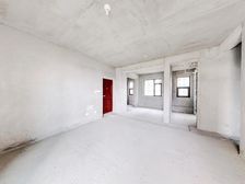 中轴线边翡翠庄园门口就是立雪公园大三室业主诚心卖