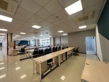 软件新城(管委会直租 含税开间)赠300平露台(软件研发)