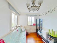 ¥¥¥板式商品房 正规复式3房!有露台无违建,小区车位充足。