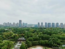 必看好房 两江巴.蜀旁 华侨城云溪别院 横厅四房 视野开阔