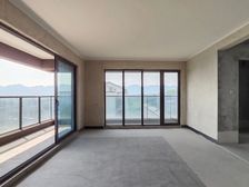 礼嘉天街 江景大平层 绿城晓风印月 四房亏本急售