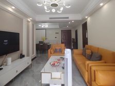 50米双地铁站5+18号线,业主装修 拎包入住!