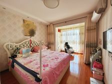 置换房子 精装修 2室南北通 中间楼层 兴盛大城 生活配套好