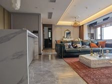 渝中区 万科翡翠方舟 三房 400万