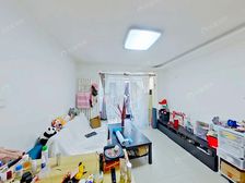 满五唯一商品房,刚需两居室 正对花园 交通便利