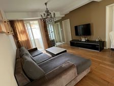 雅戈尔世纪花园A区 刚需小三居 中庭位置 楼层好 近地铁