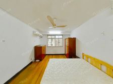 户型正气,使用面积大于套内面积,看房方便有钥匙,诚售看中可谈