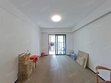 主卧朝南,环境优美,居家装修,诚意出售