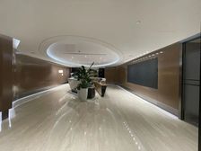 长安街沿线新出整层精装修带家具丨户型方正丨高特价急租