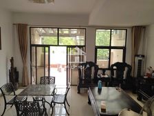 德利凤岭世家 5房2厅650万