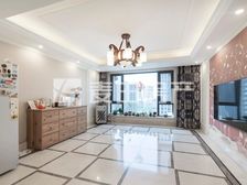 天润福熙大道 精装南北三居 次新小区 看房方便