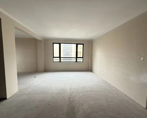 芦港家园3室2厅2卫南朝向193.0万元/套出售