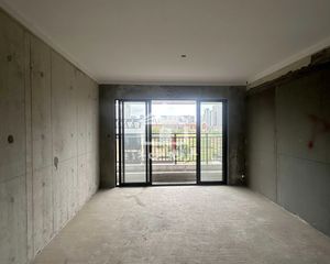 招商新城臻樾府 4房2厅63万