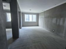 次新房 出行方便 有电梯 临地铁 商品房 近医院