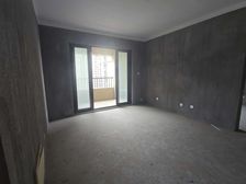 光明领尚3室2厅2卫南北朝向180.0万元/套出售