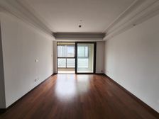 荣安香园二期4室2厅2卫南朝向292.0万元/套出售