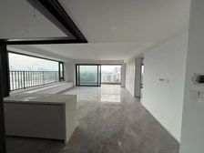 海珠 西派粤府 南北对流 精装修 高层南向一线望江 看房方便