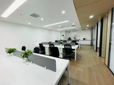 物业直租!五路居地铁站!华玉 金园 玲珑天地!精装带家具