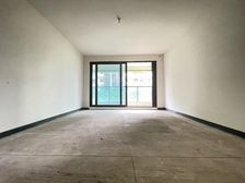 大平层带花园150平 业主诚售 价可谈