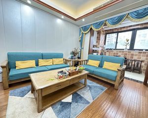 公园18723室2厅1卫南朝向270.0万元/套出售