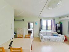 带装修,商品房一梯两户,边套全明,诚心出售可谈,视野好