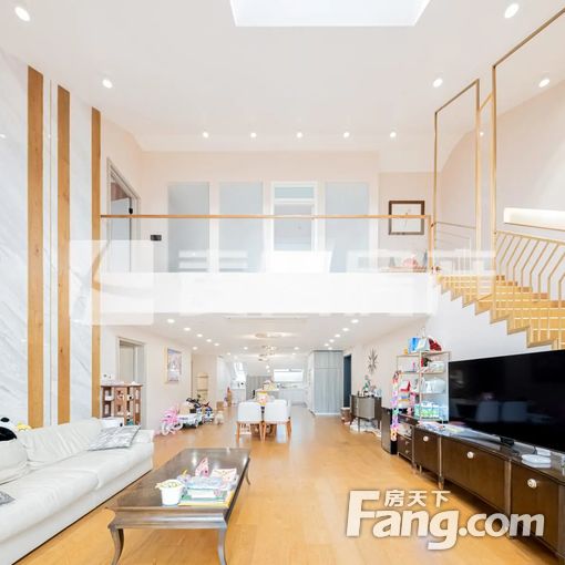 南北通透朱雀门4室2厅精装修