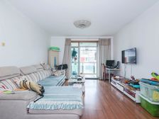 金沙江路南向两房 舒诗康庭顶层简装 91平615万