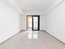 钟楼路劲铂隽4室2厅109.00㎡143万