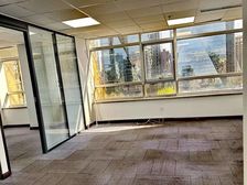 东三环呼家楼地铁 雨霖大厦80平 精装遗留2隔间+10工位