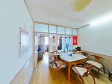 一梯两户,双南户型,采光无遮挡,交通便利,生活设施齐全,