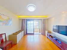 西斯莱公馆优质三居推荐 南北通透双明卫