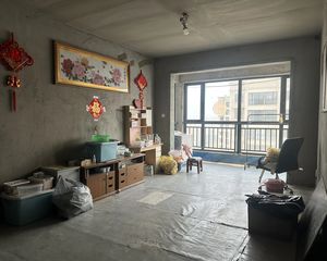 南北通透伊岸宜家3室2厅
