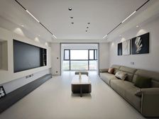 盛发和园4室2厅精装修南北