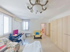 太月园东南向两居、高层无遮挡,视野很开阔,可远观国贸