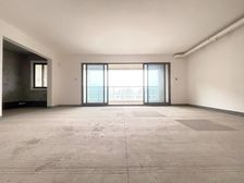 金海湾公园 端午 工抵房 降价80颗!!横厅大平层 出门公园