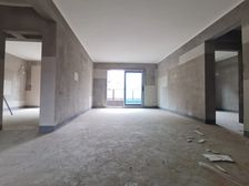 南岸区 铂悦澜庭 四房 210万