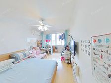 一梯两户 南北通透 全明两房 低总价 周边配套齐全 业主诚售