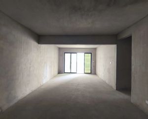 可屠龙刀 急售 正南 怡和信苑 3室2厅