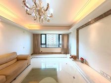 九岛一心城居好房 4室精装带地暖保养好 利用率高 诚售可议价