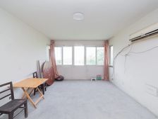 低总价!金梅花园北区 3室2厅 毛坯中层采光好 有钥匙