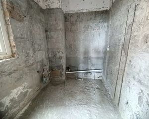 银海苑2室2厅1卫南朝向148.0万元/套出售