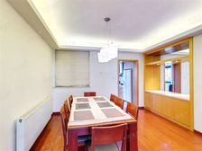 独立大堂,有暖气,价格可谈