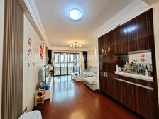 中海御锦公馆133.84㎡4室2厅2卫1阳台精装