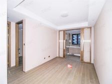 精装修,品质小区,环境优美,双阳台