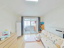 【三楼】180弄小区花园位置,03年商品房,业主诚意置换。