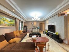 去年找我买的客户哭晕在厕所同户型降价50万