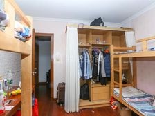 顶楼复式,小区中间位置,不靠边不考马路,送双大露台价可以谈